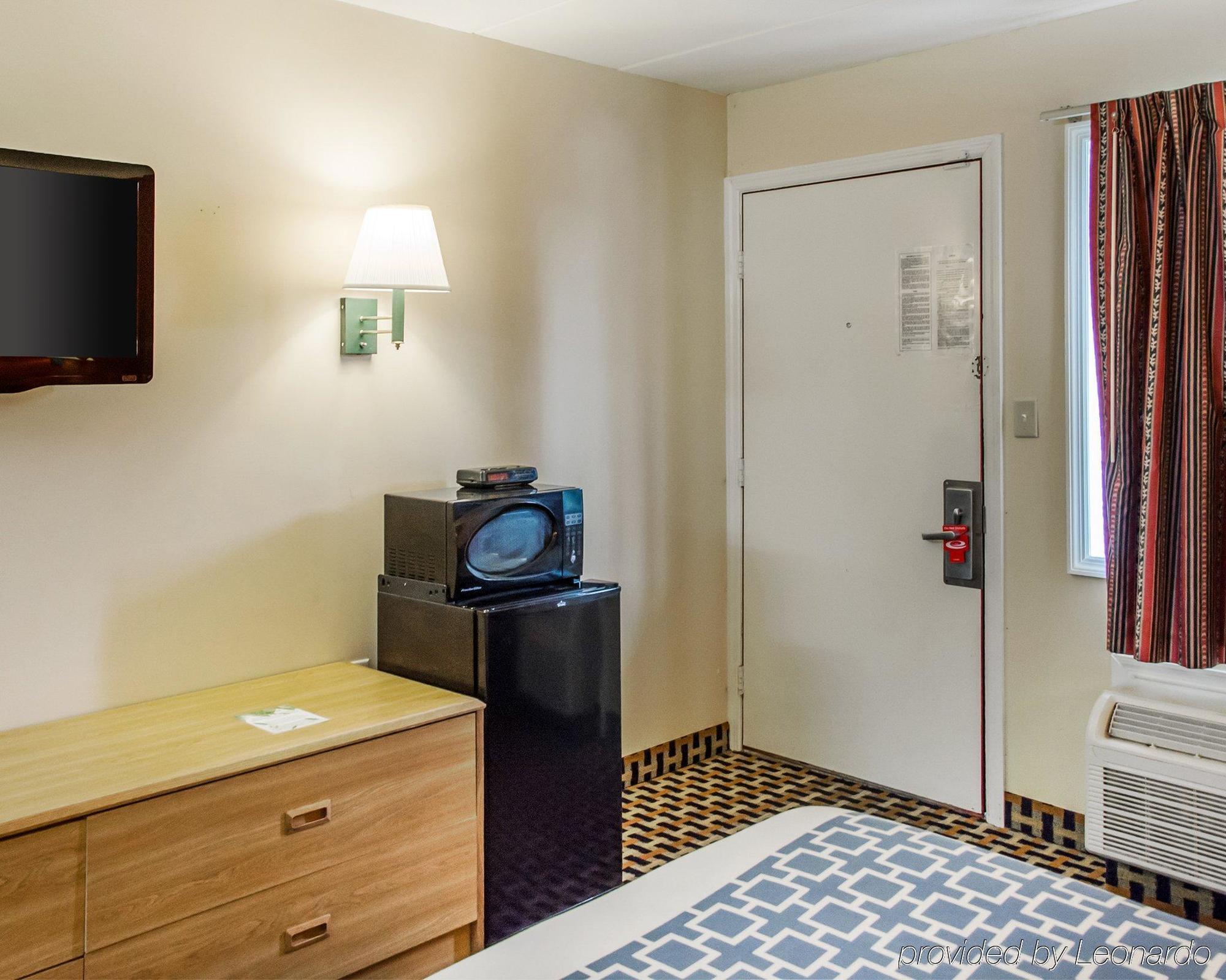 Econo Lodge Franklin Extérieur photo